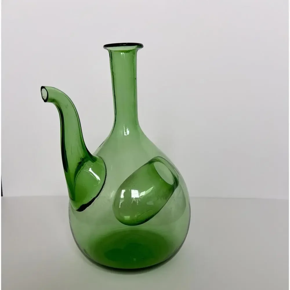 VINTAGE HAND BLOWN GREEN GLASS WINE BOTTLE DECANTER FROM ITALY
